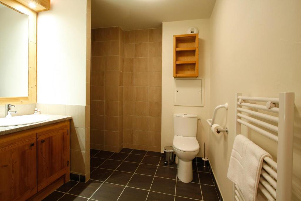 Vacanceole - Residence Goleon -Val Ecrins لو دوز آلب الغرفة الصورة
